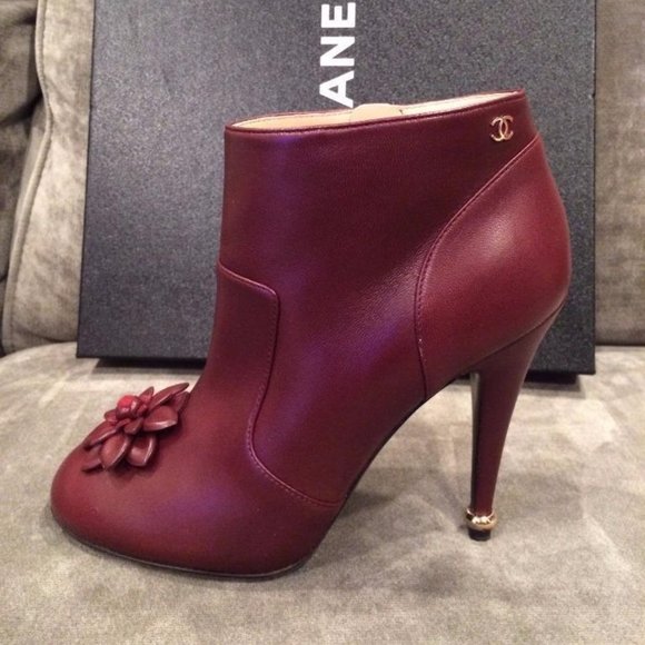 CHANEL 15A Leather Camellia Flower Ankle Bootie Boots Heel Shoes Burgundy - Picture 1 of 10